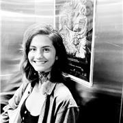 Profesora de inglés con 5 años de experiencia. Políglota, hablo Portugues, Castellano, Inglés y Francés